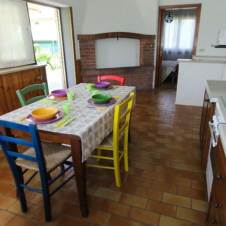הוילה סירמיונה La Petite Maison מראה חיצוני תמונה